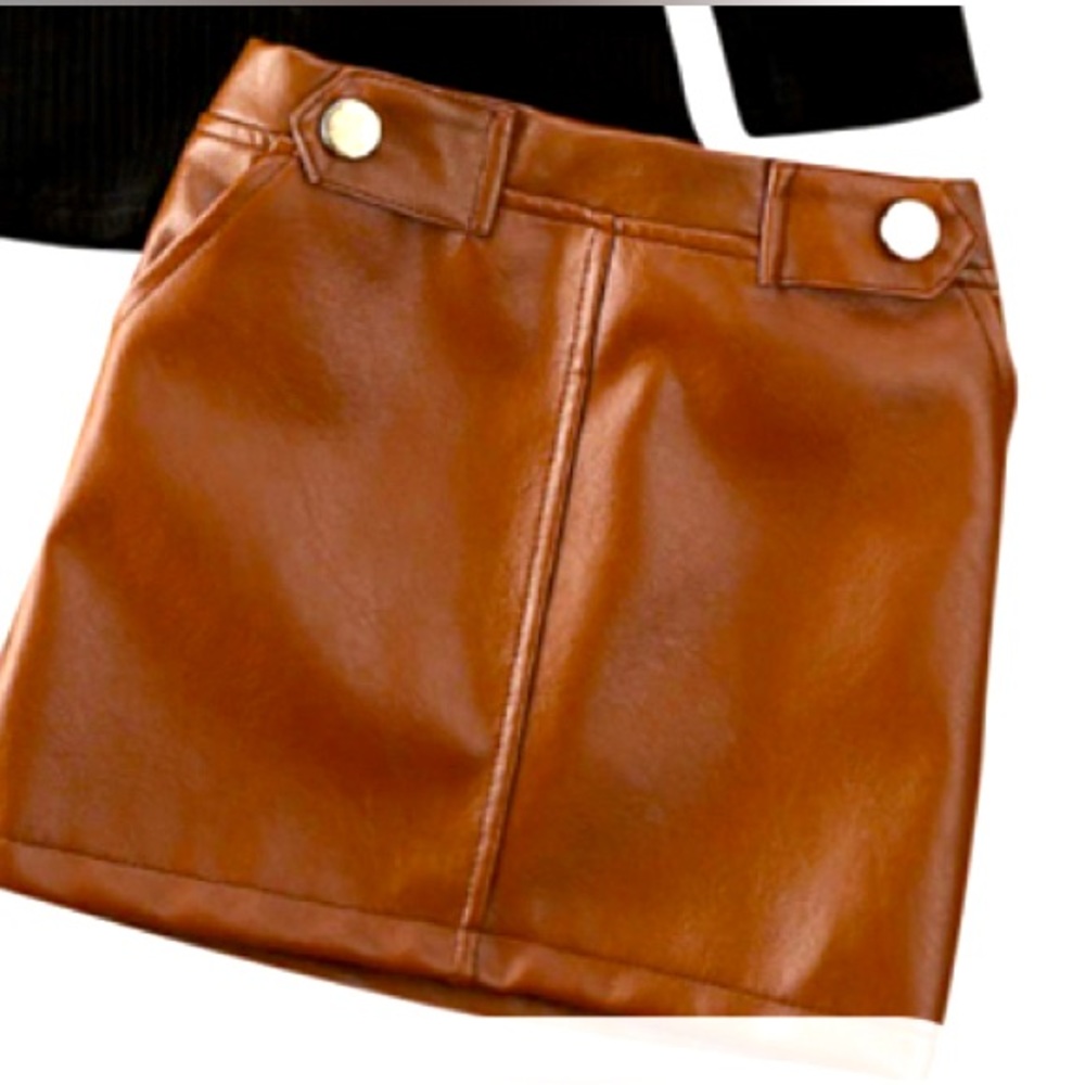 Size 2t Leather brown skirt Walmart elastic waist 2 pockets